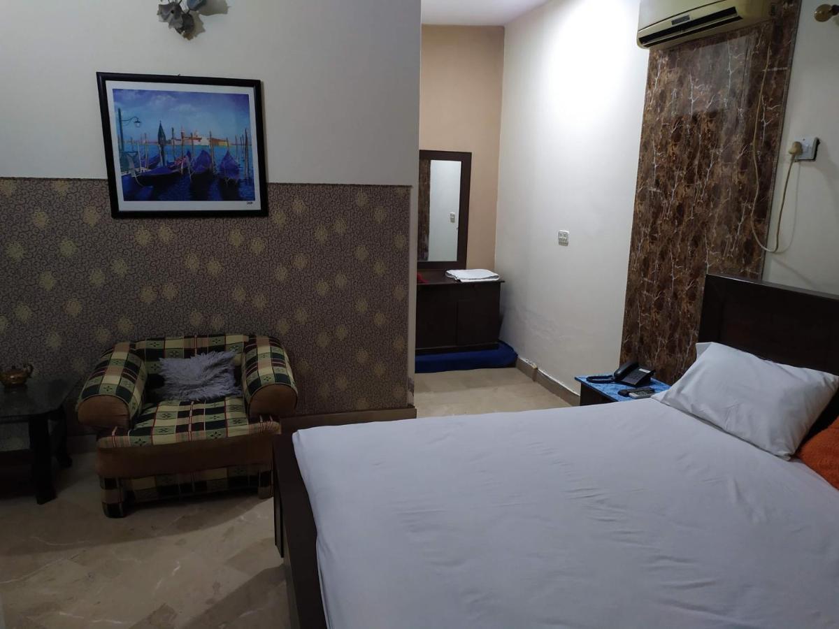 Hotel Sweet Inn Lahore Eksteriør bilde